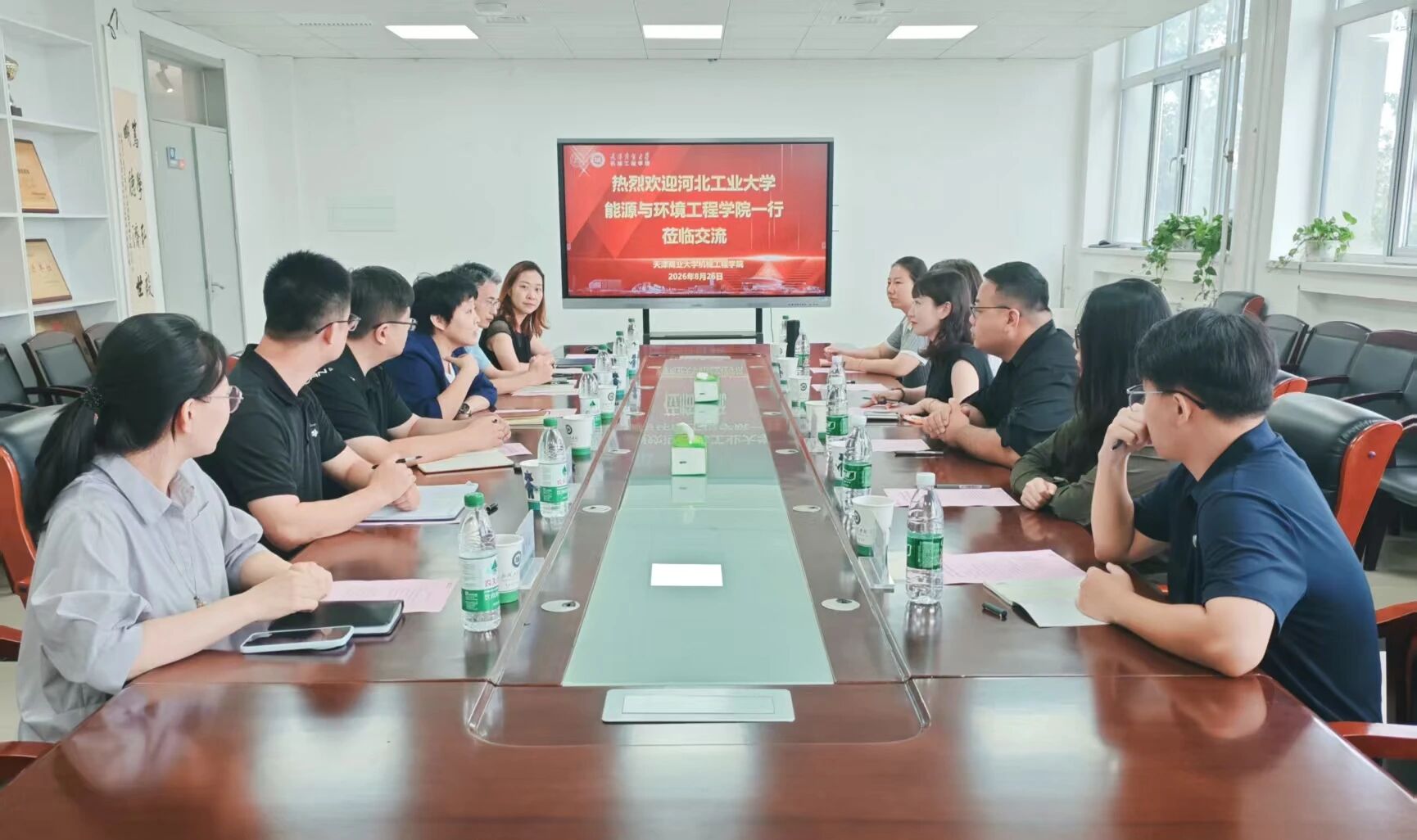 河北工业大学能源与环境工程学院到访机械工程学院交流学生工作